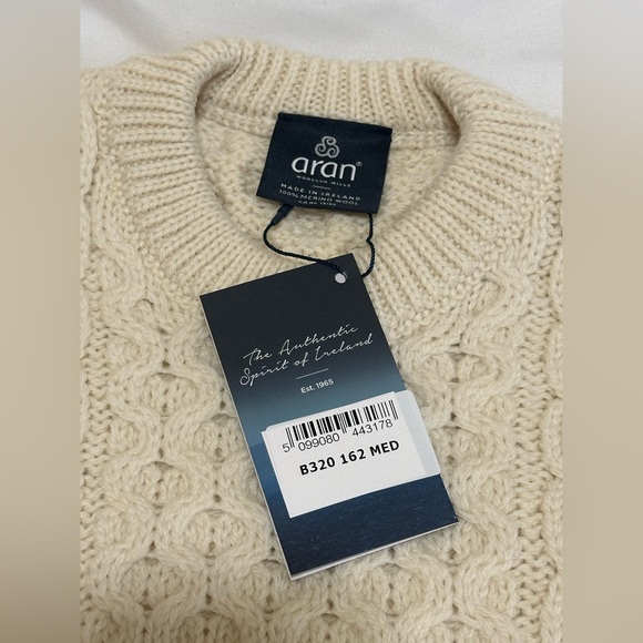 New Men's 100% Merino Wool Honeycomb Stitch Traditional Aran Sweater - Picture 2 of 4